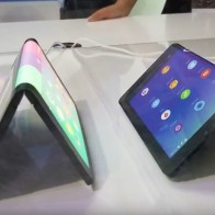 Гибкий планшет от Lenovo обгонит Microsoft Surface Phone?