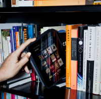Электронная книга или планшет - что выбрать для чтения?