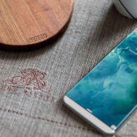 Ценник на iPhone 8: гадание на аналитической гуще