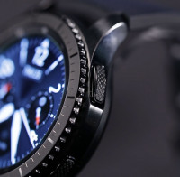 Samsung Gear S3 лучшие смарт-часы под Android