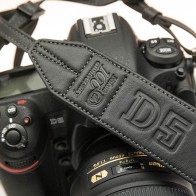 Nikon демонстрирует модели D5 и D500, посвященные 100-летнему юбилею