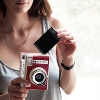 Lomo’Instant: очередное возрождение "мгновенных" фотокамер