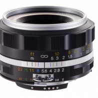Представлены два 40мм объектива от Voigtlander