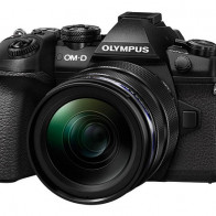 Цена и сроки появления флагмана от Olympus