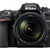 Nikon представил зеркалку D7500